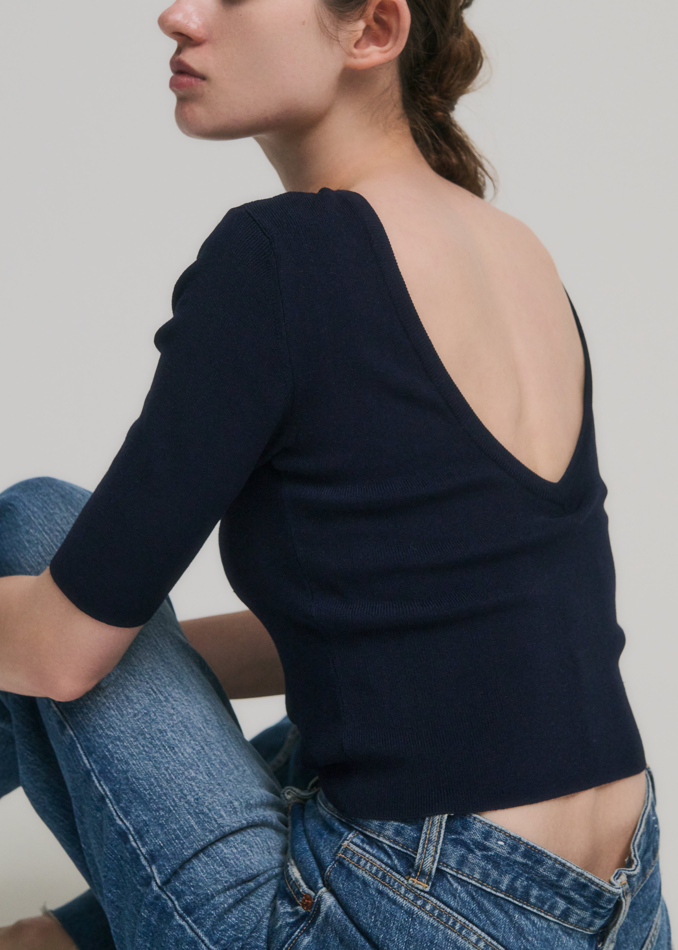【NICENICE MOMENT】　新品同様　カップ付き半袖カットソー ブラック NICENICE MOMENT/ナイスナイスモーメント CROPPED COMPACT Tシャツ