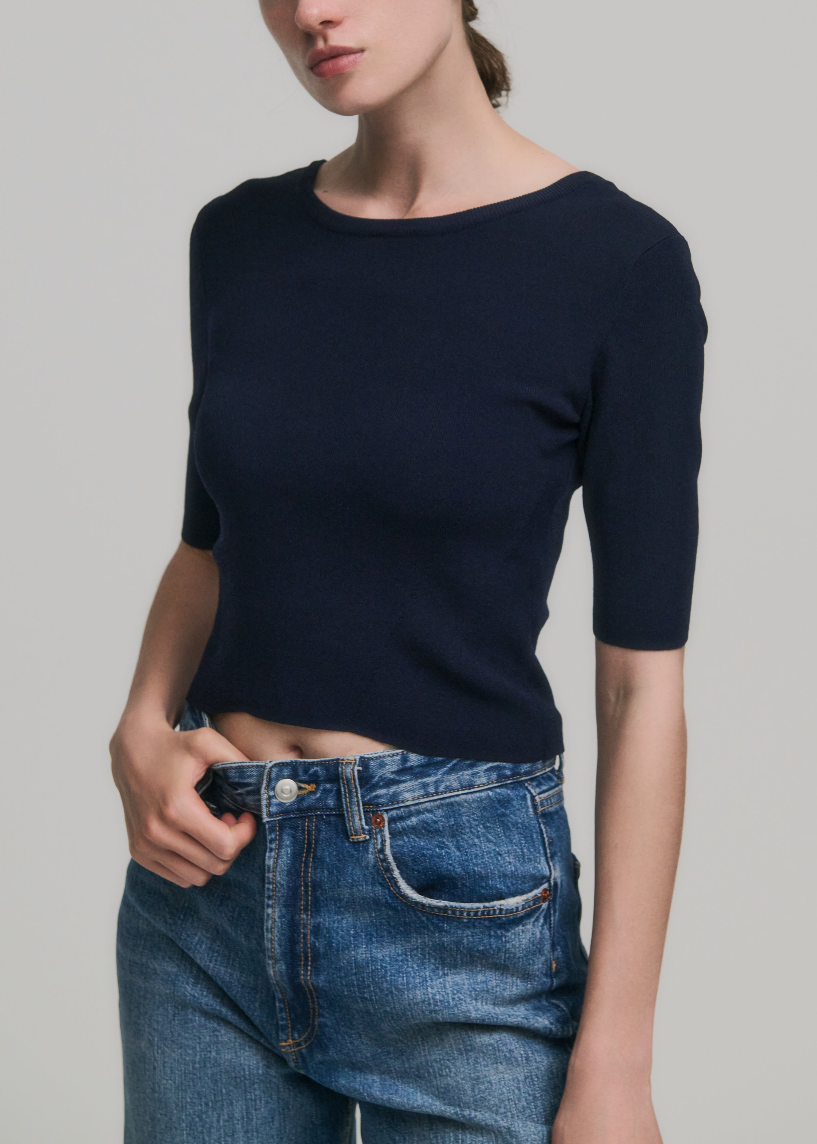 【NICENICE MOMENT】　新品同様　カップ付き半袖カットソー ブラック CROPPED COMPACT TEE – NICENICE MOMENT