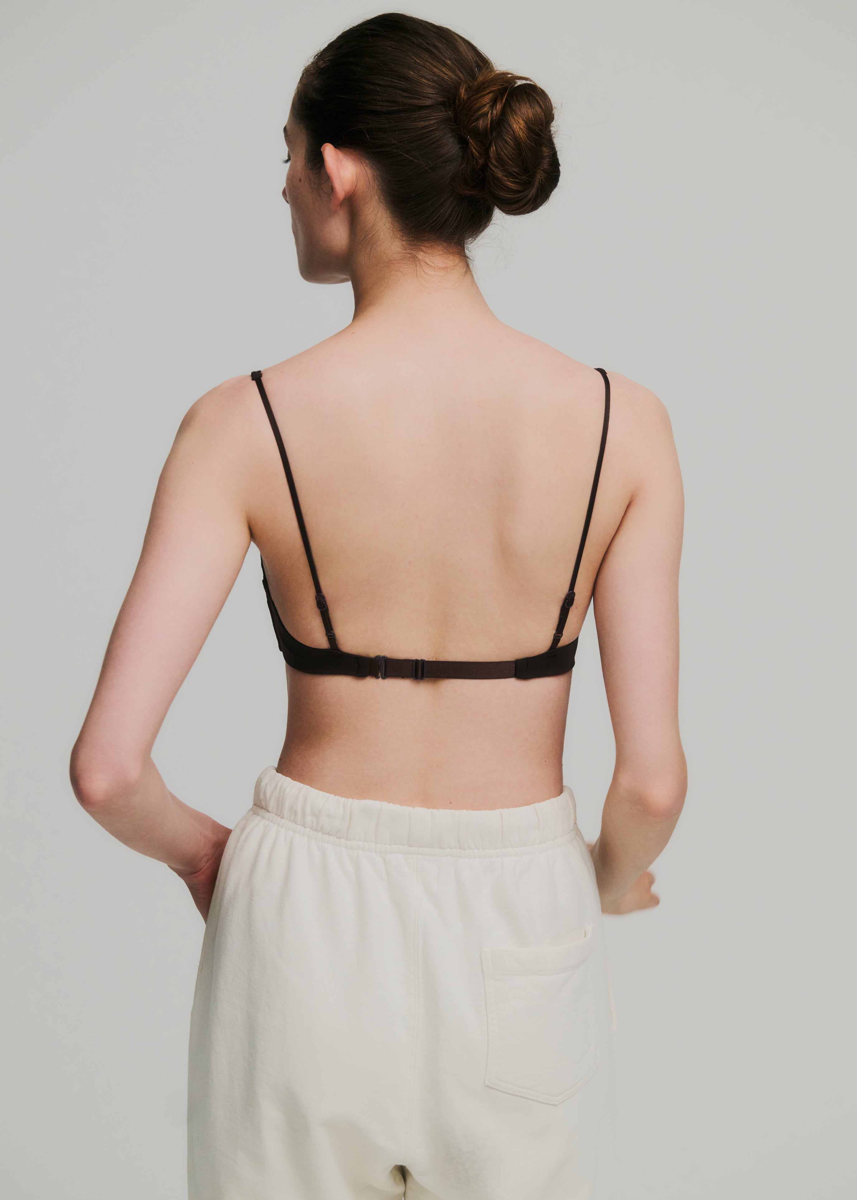 LOW-CUT BRA