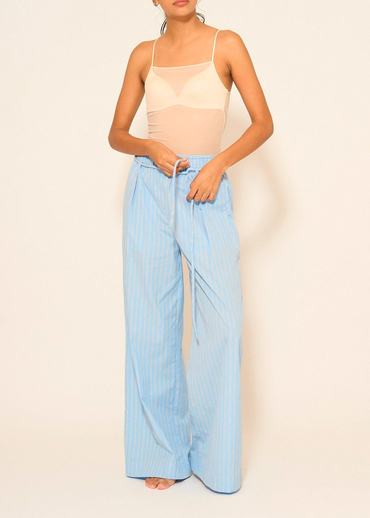 MESH CAMISOLE – NICENICE MOMENT MESH CAMISOLE – NICENICE MOMENT