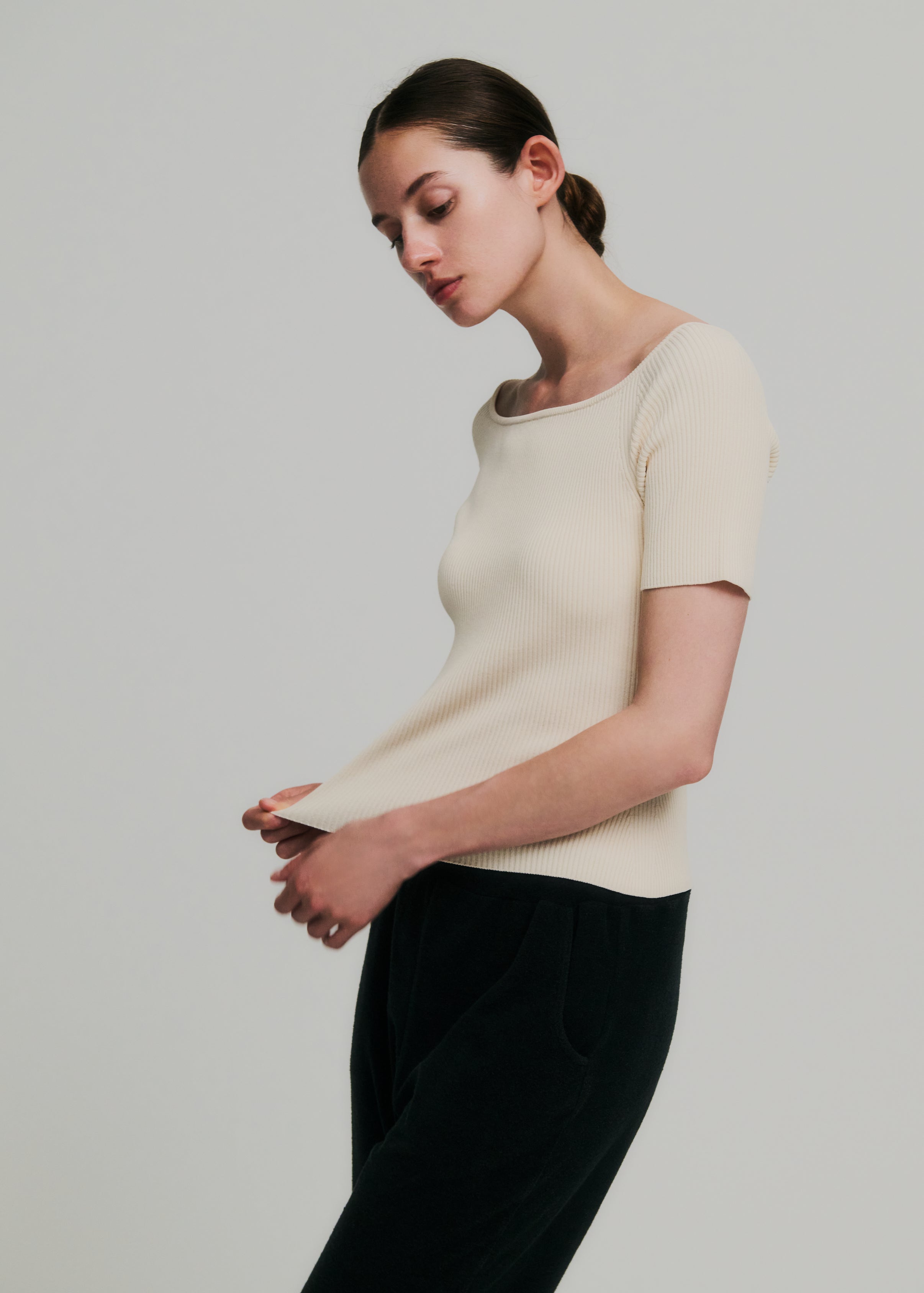 NICENICE MOMENT OPEN SHOULDER SHELL 黒 3 OPEN SHOULDER SHELL – NICENICE MOMENT