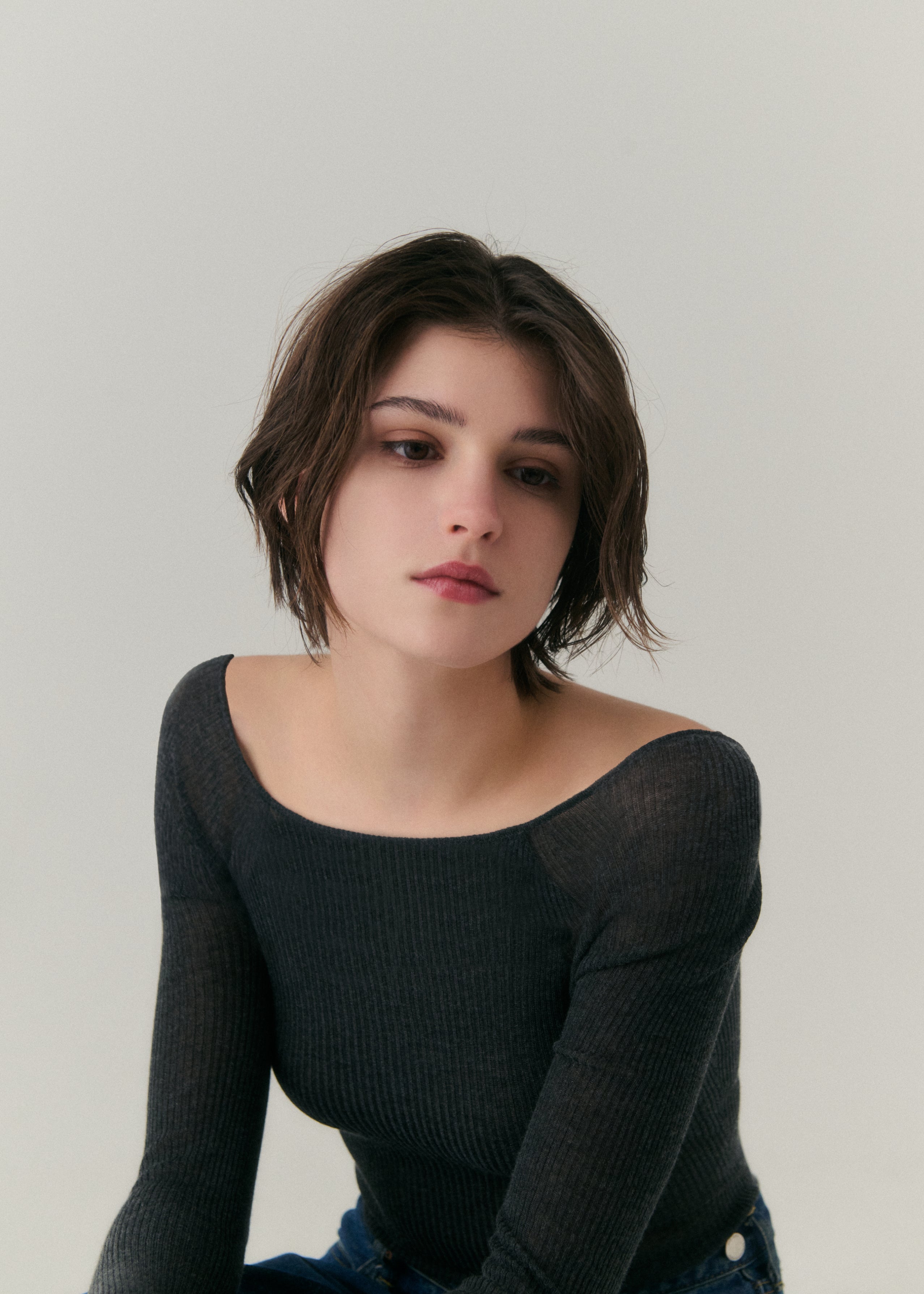 NICENICEMOMENT ネイビー　カップ付半袖ニット Knitbra（Bra Top） – NICENICE MOMENT
