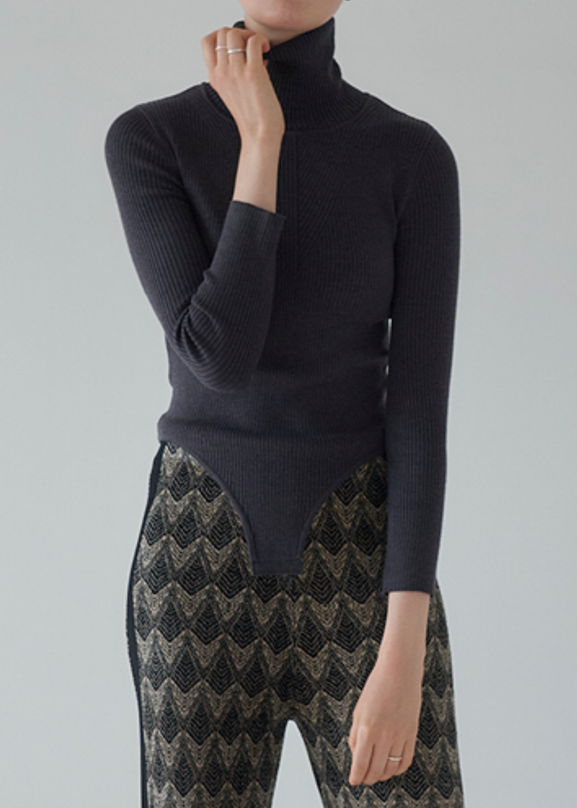 TURTLE NECK BODY SUIT